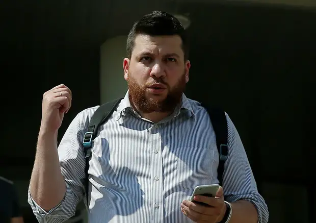 «Либерализм на словах, на деле — тоталитарная секта»: бывший соратник Навального — о внутренней кухне оппозиции