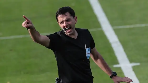 Федотов: Кукуян во втором тайме матча «Арсенала» с «Зенитом» свистел в одну сторону