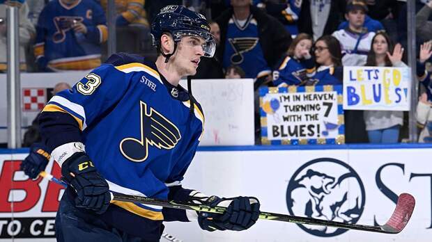 Матч «Юта» — «Сент-Луис» начался с неудачной для Торопченко драки