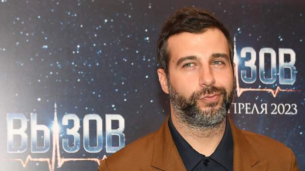 Страстные ночи, отношения с коллегой и настоящая любовь: что известно о романах Урганта