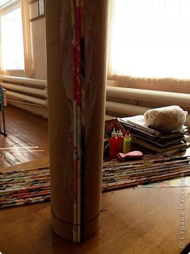Мастер-класс Поделка изделие Плетение Бамбуковая ваза из газетных трубок Бумага газетная фото 12