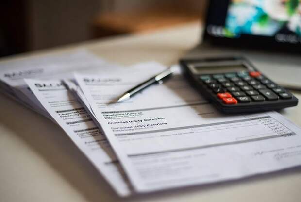 Квитанции за ЖКУ и электроэнергию в России объединят с мая