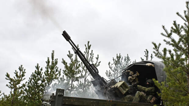 Силы ПВО сбили 77 дронов ВСУ над регионами России за шесть часов