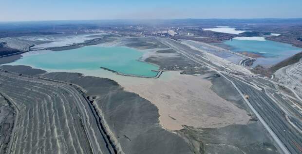 Хвостохранилище Качканарского ГОКа (Википедия)