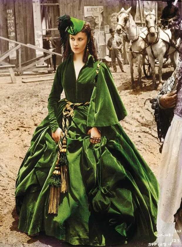 То самое зеленое платье. Кадр из х/ф "Унесенные ветром" (1939). Источник: Яндекс.картинки
