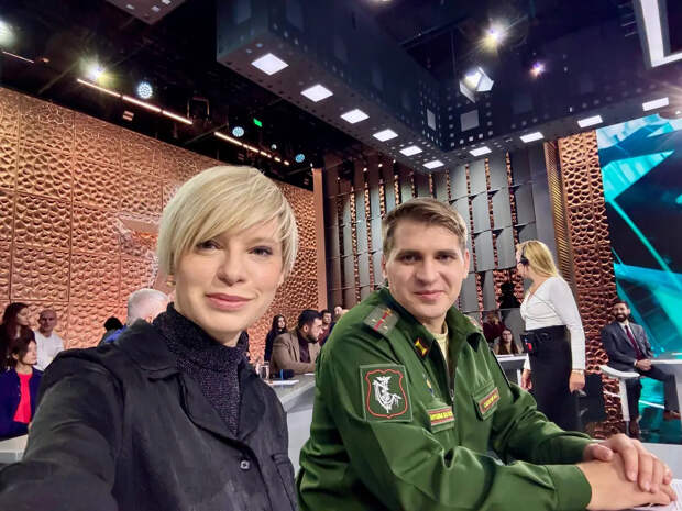 Депутат Ольга Петерсен вынуждена была бежать из Германии в Россию с 4 детьми: Вот её история