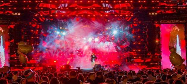 На «Бургерфесте» в парке Горького 27 июля выступят известные артисты/ Фото mos.ru