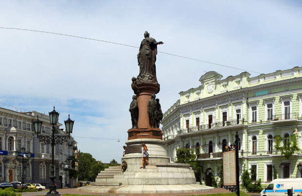 В Одессе хотят демонтировать памятник Екатерине II