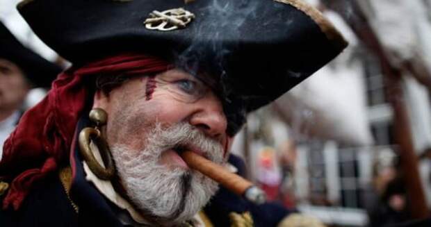 Почему пиратов изображают одноглазыми