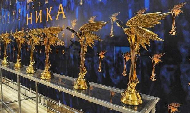 Премию «Ника» за лучший фильм получила картина режиссера Члиянца «Ветер»