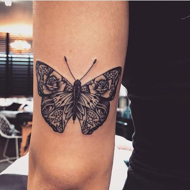 татуировки в виде бабочек фото 2