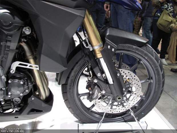 Туристический эндуро Triumph Tiger Explorer 2012