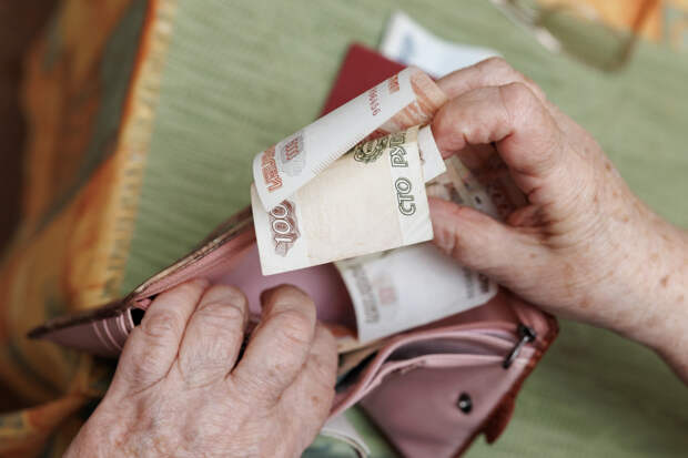 Россиянам объяснили отсутствие соцвыплат в мае