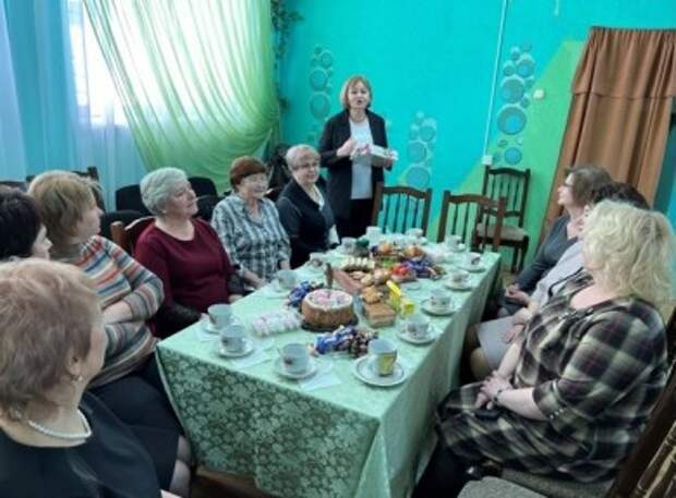 ЕСТЬ В МАРТЕ ДЕНЬ ОСОБЫЙ.