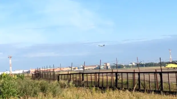 Самолёт с Навальным вылетел в Германию