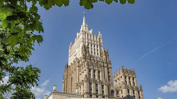 В МИД РФ предупредили о последствиях для помогающих Киеву бить по России стран