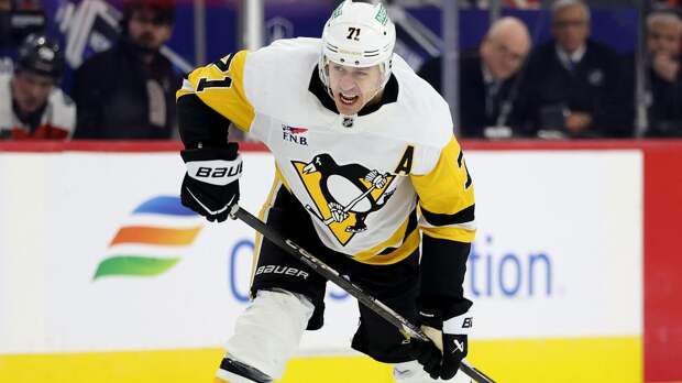 Малкин стал первым 39-летним игроком в истории «Питтсбурга», забившим голы в трех матчах подряд на выезде