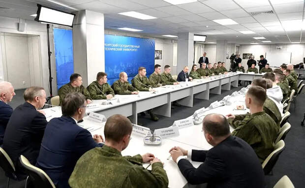 Президент РФ рассказал о продвижении российских войск на Соледарском участке фронта