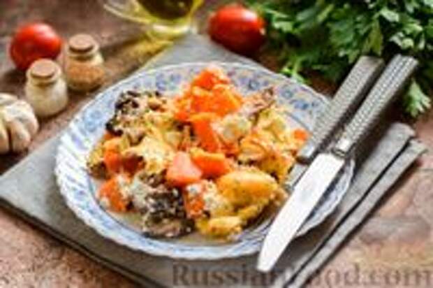 Фото к рецепту: Куриная печень, запечённая с тыквой и сыром