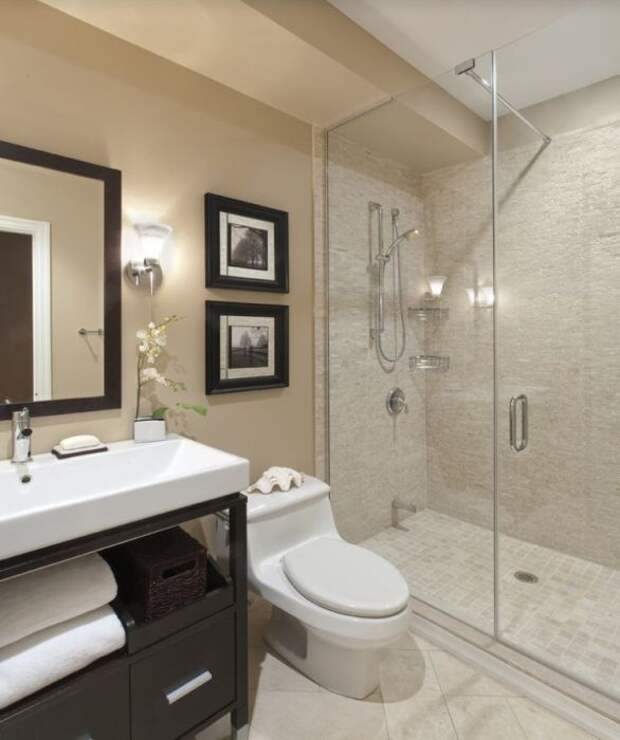 Оформление ванной комнаты в бежевых тонах - универсальный вариант, позволяющий визуально расширить малогабаритное помещение.