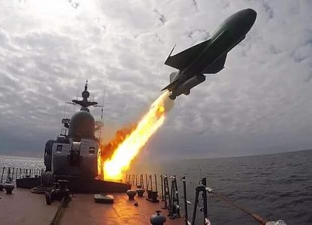 Последнее предупреждение: на захват судов Россия ответит военным ударом