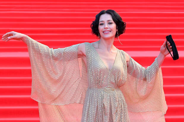 Актриса Екатерина Волкова призналась, что пытается помириться с дочерью