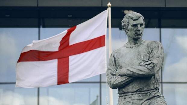 Тереза Мэй вновь поднимет флаг Англии