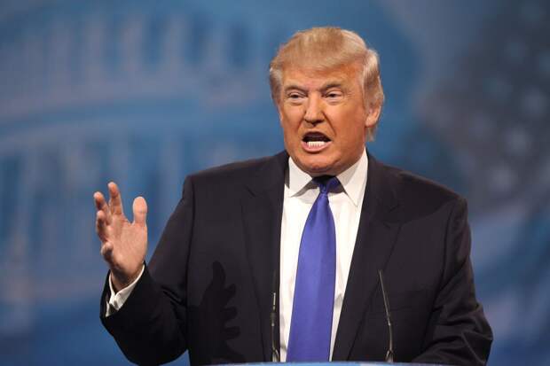 Трамп: США в ближайшие недели нанесут мощные удары, отбросив Иран в каменный век