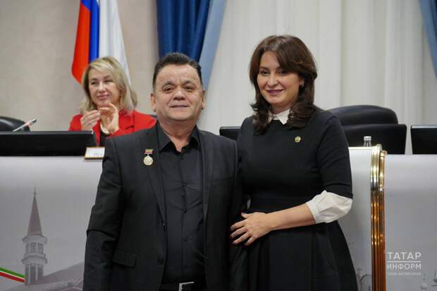 Сәгыйть Гыйбашевка 65 яшендә «Татарстанның атказанган артисты» исеме бирелде