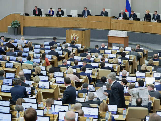 Госдума приняла закон о конфискации имущества за фейки о ВС РФ