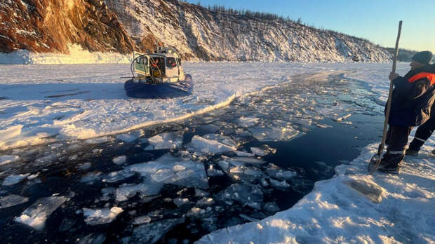 После погружения под лед: какие шансы были у пассажиров утонувшей «буханки»