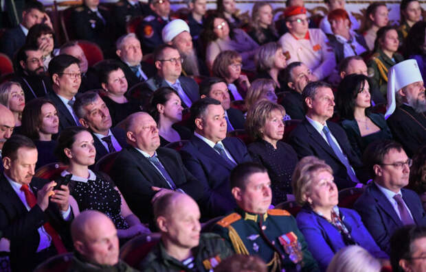 Игорь Руденя провел предновогоднюю встречу с представителями гражданского общества Тверской области