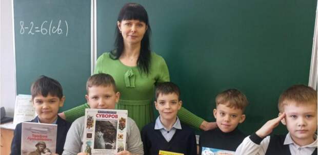 Уж если мы мальчишки, то мы богатыри.