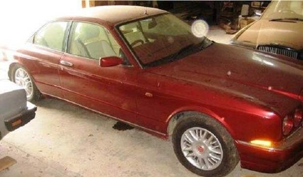 Еще один заброшенный гараж (16 фото)