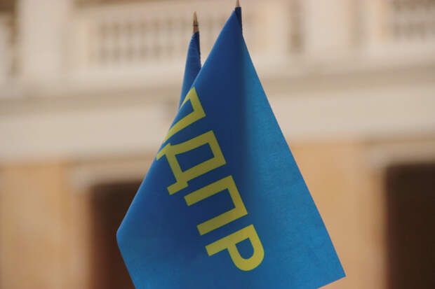 ЛДПР предлагает создать комиссии по защите прав педагогов в каждом регионе РФ