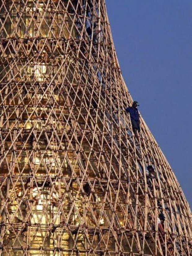 Самые экстримальные строительные леса