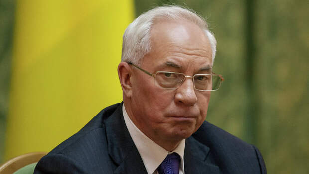 Экс-премьер Украины: цель нынешней власти в Киеве - сделать из страны антироссийский таран