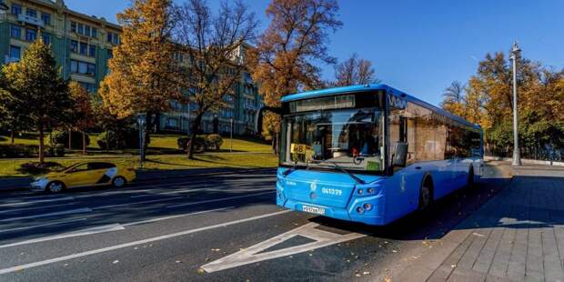 В октябре в Москве выявлено 50 тыс нарушений масочного режима в транспорте. Фото: Е. Самарин mos.ru