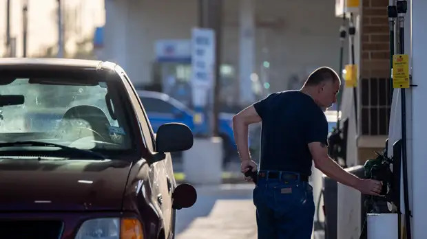 Эксперт по США Эдмунд Гариб: санкционная политика Белого дома навредит Вашингтону