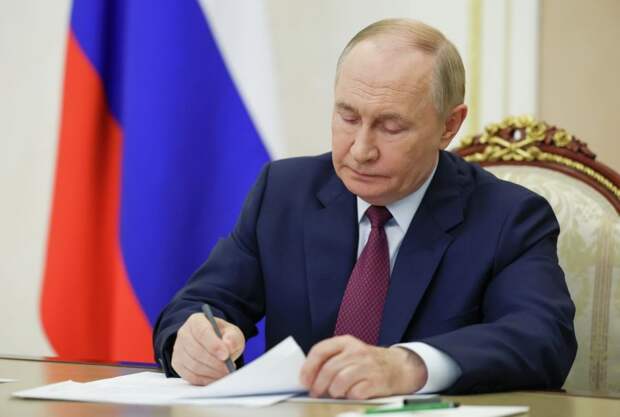 Путин одобрил заявку России на председательство в АТЭС в 2035 году