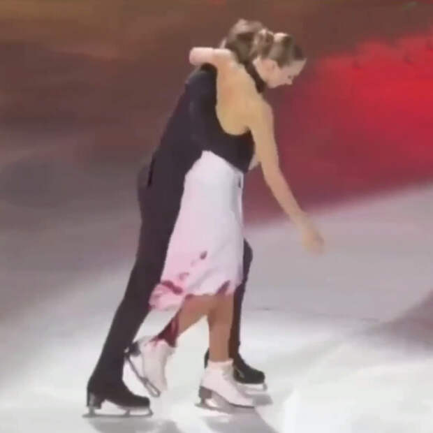 Авербух высказался о получении чемпионкой мира пореза на ледовом шоу