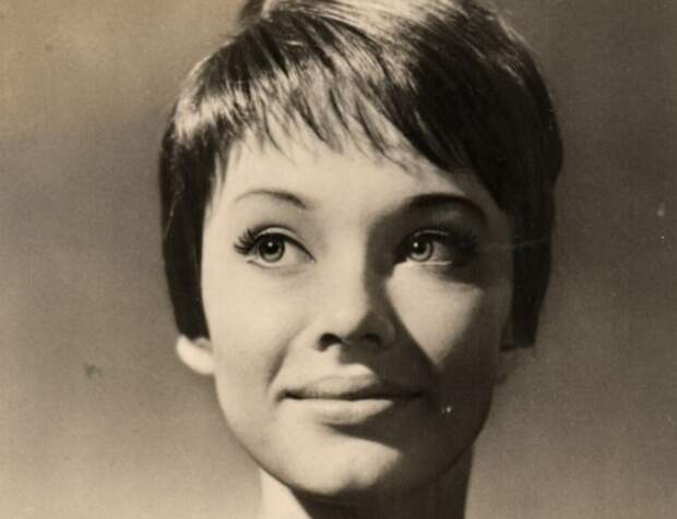 Людмила Савельева