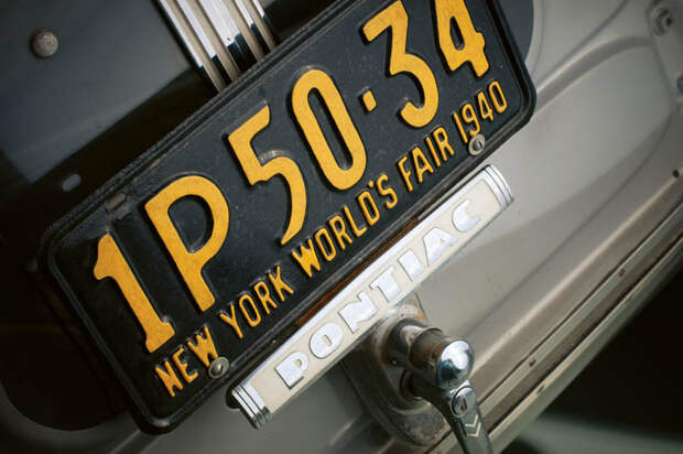 1939 Pontiac plexiglass ghost car 17