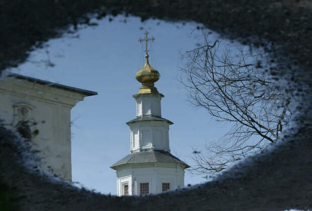 Священник раскрыл, допустимо ли фотографировать на похоронах