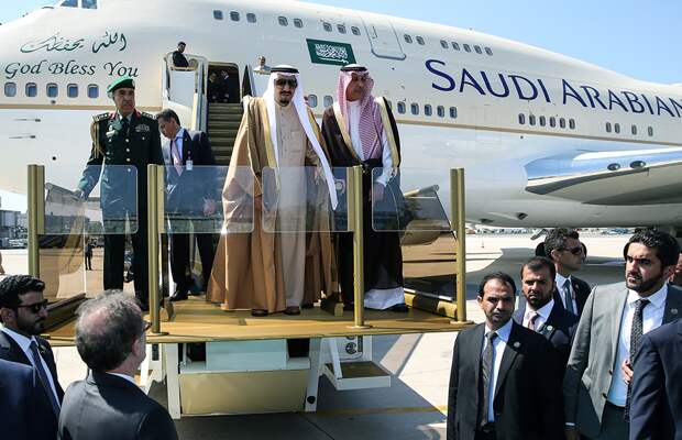 Картинки по запросу путешествует король Саудовской Аравии