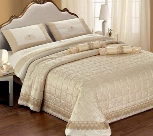 Декоративные подушки-валики