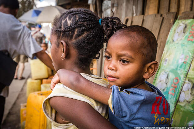 Санстанции здесь нет