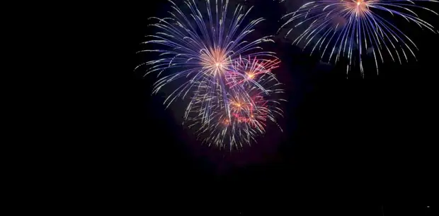 Первомай с фейерверками. Во сколько будет салют 1 мая в Барнауле