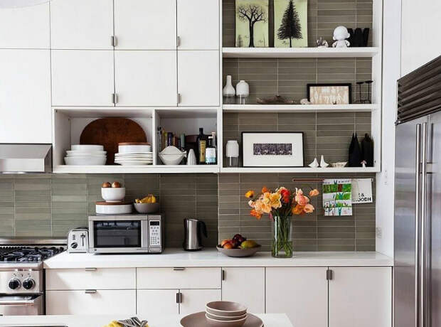 Открытые полки на кухне. | Фото: YellowHome.ru. Открытые полки на кухне. | Фото: YellowHome.ru.