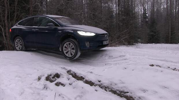 Результат пошуку зображень за запитом "Tesla Model X winter off-roading"